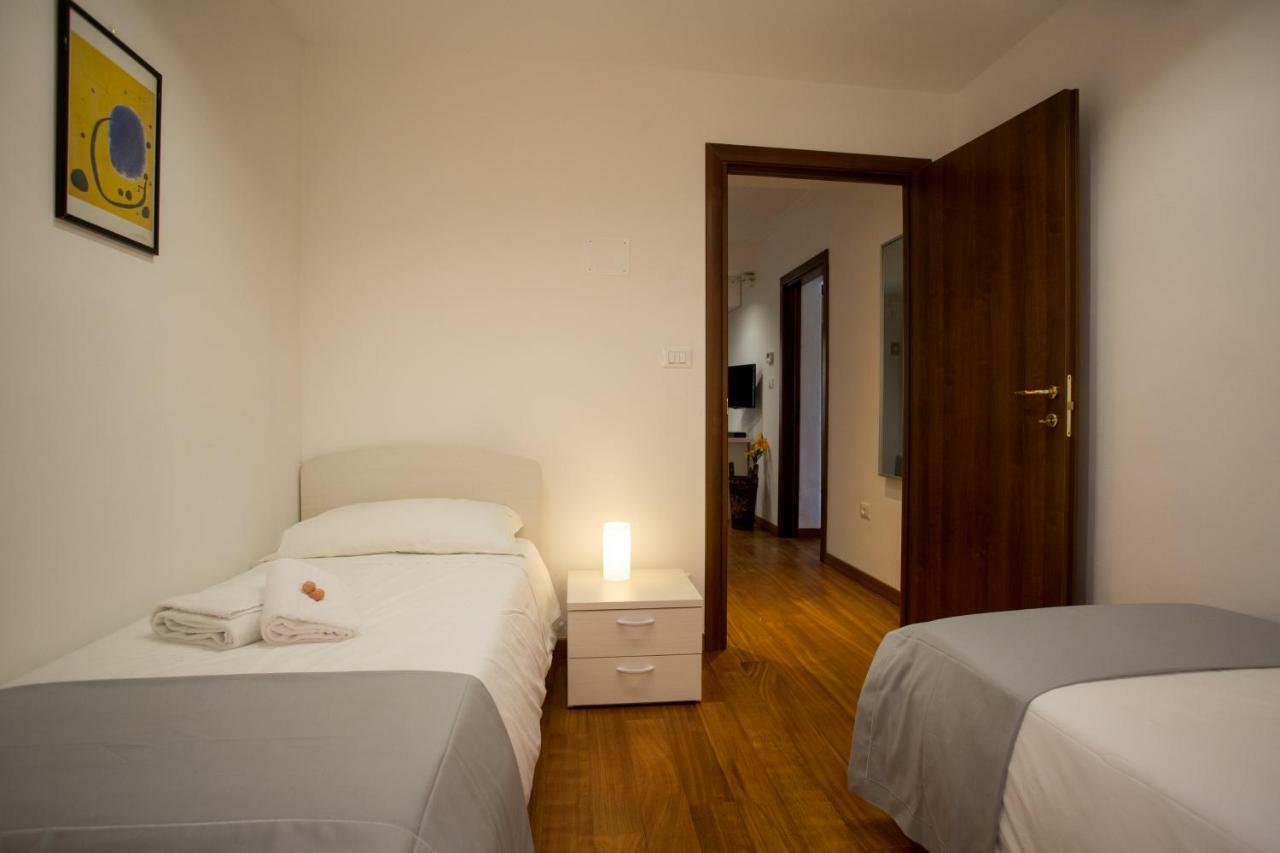 Apartment Appartament Salini Ii - Canal View