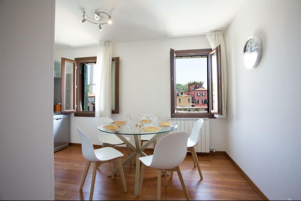 Apartment Appartament Salini Ii - Canal View